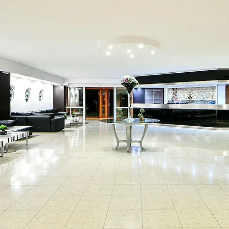 Hotel Dodeca Sea